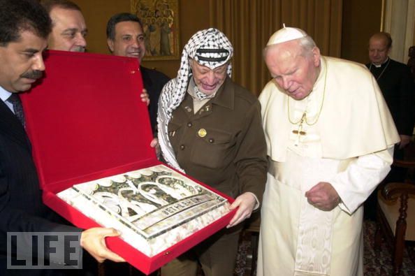 Arafat and Pope